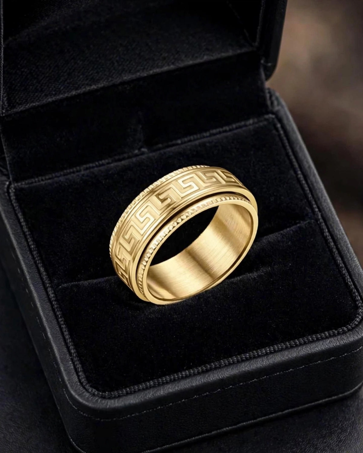AURELIUS - der Meander-Ring im "Versace" Look aus Titan, Schwarz, Silber Gold, Herrenschmuck