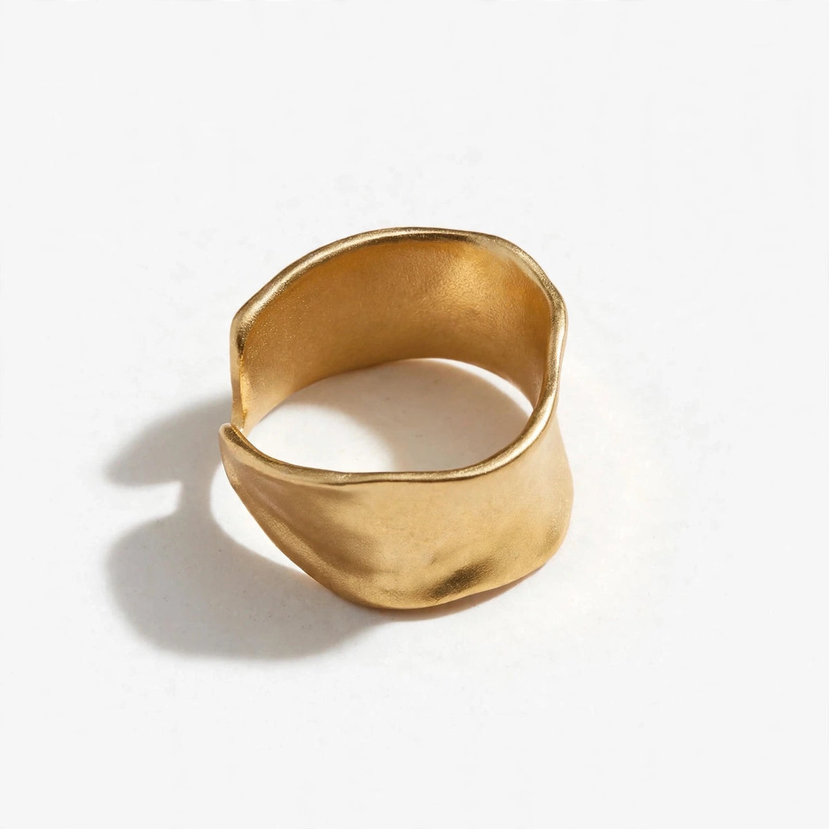 Lilli Wave - 925 Sterling Silber in welliger Form, Ästhetischer Ring für Damen - Lilli-G