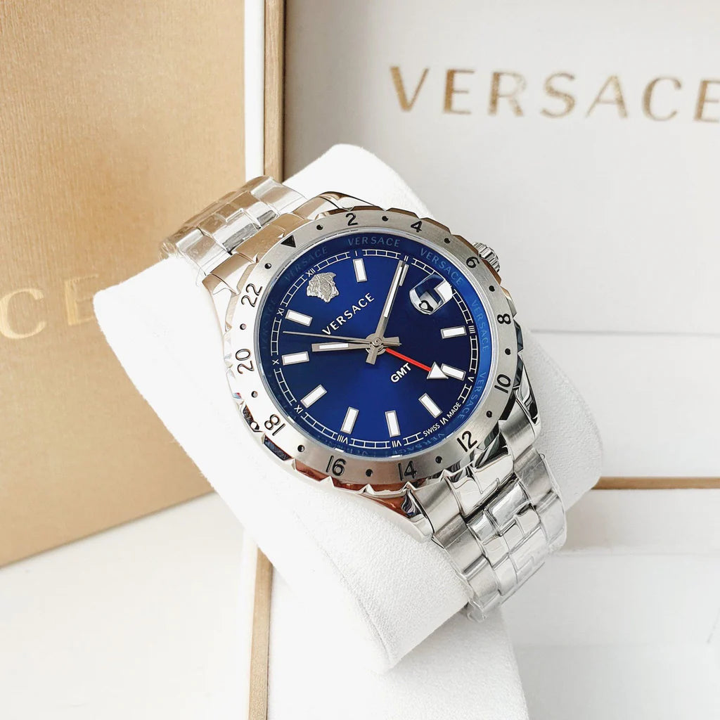 Versace Hellenyium GMT Blau- Silber mit Stahl Band, Herrenuhr – V11010015