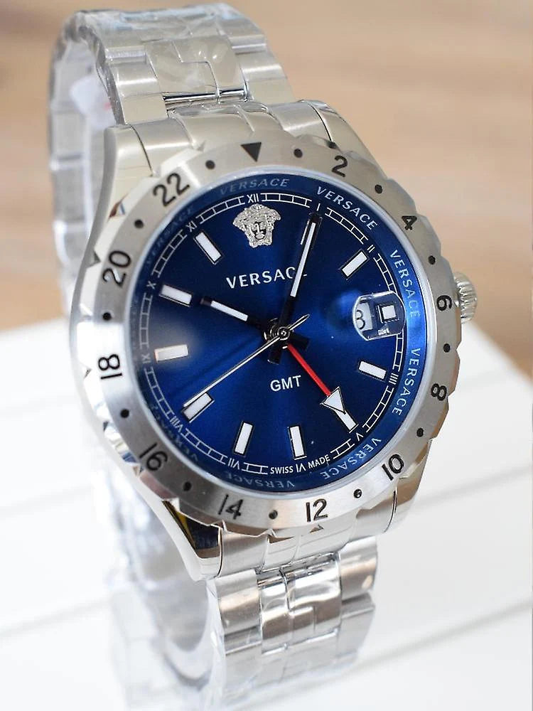 Versace Hellenyium GMT Blau- Silber mit Stahl Band, Herrenuhr – V11010015