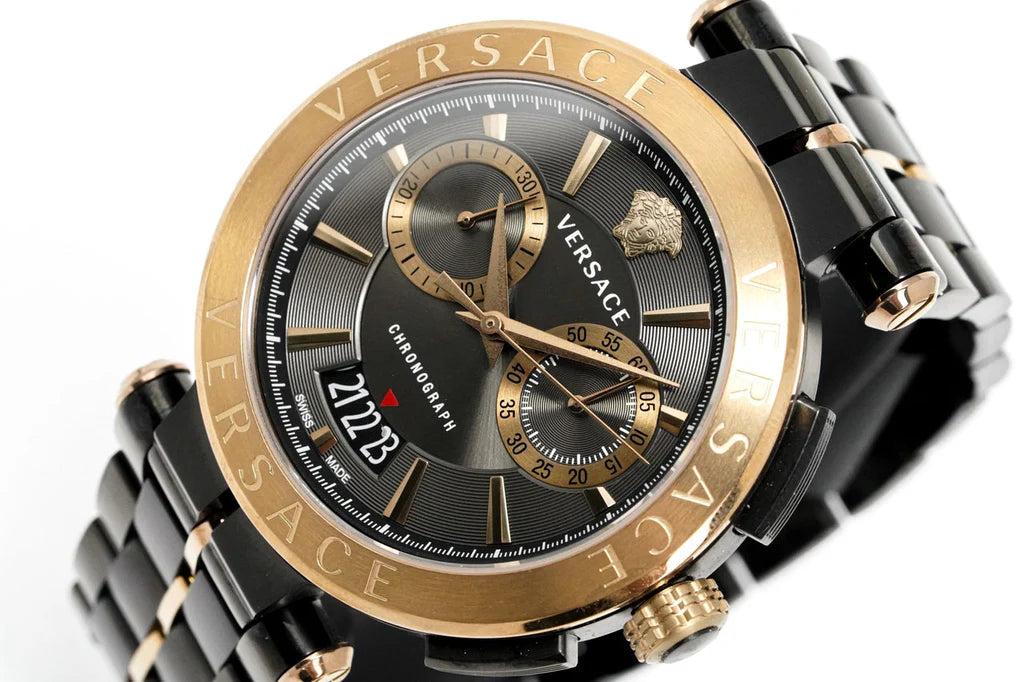 Versace Aion Chronograph mit schwarzem Zifferblatt und grauem Stahlarmband für Herren – VBR050017