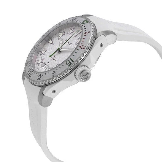 Gucci Taucheruhr mit Quarzwerk, weißem Zifferblatt und weißem Kautschukarmband für Herren - YA136337
