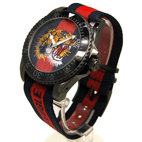 Gucci Dive Tiger – Zifferblatt zweifarbig Nylon Armband Uhr YA136215 – Herrenuhr