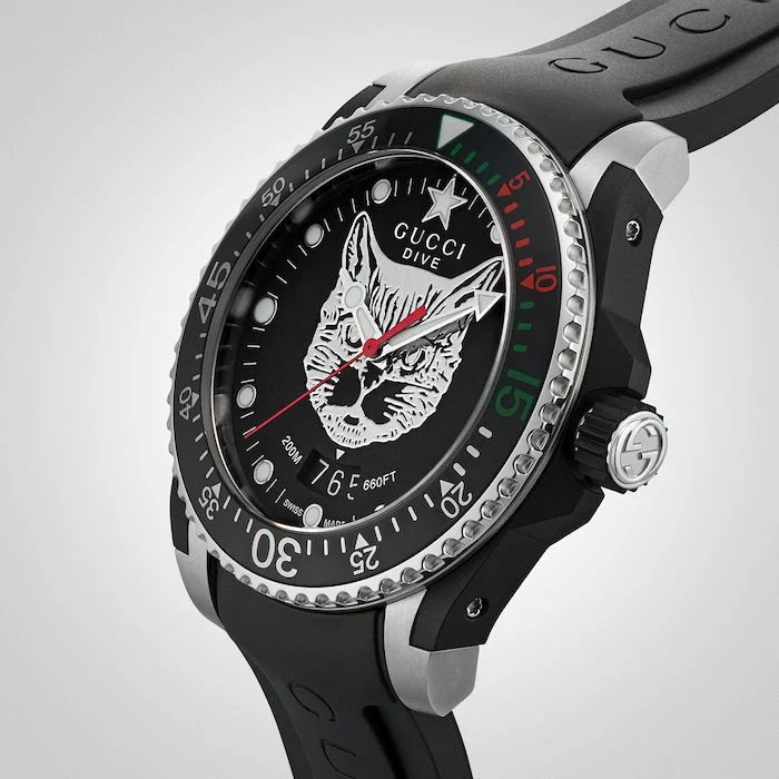 Gucci Uhr Dive 40 mm gehuse Stahl Armband Kautschuk, Schließe Metall YA136320