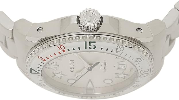 Gucci Taucheruhr mit Quarzwerk, weißem Zifferblatt und silbernem Edelstahlarmband für Herren - YA136336