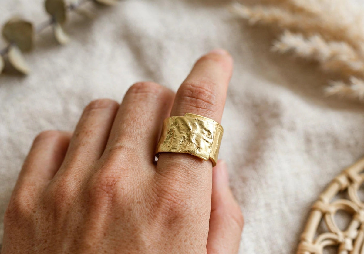 Elodia- Breiter rauer -Ring , 925 Silber, in Silber und Goldlook, Größenvariabel