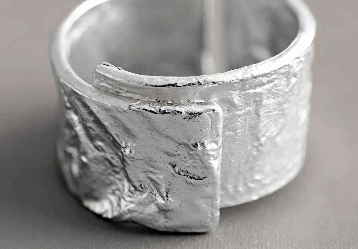 Elodia- Breiter rauer -Ring , 925 Silber, in Silber und Goldlook, Größenvariabel