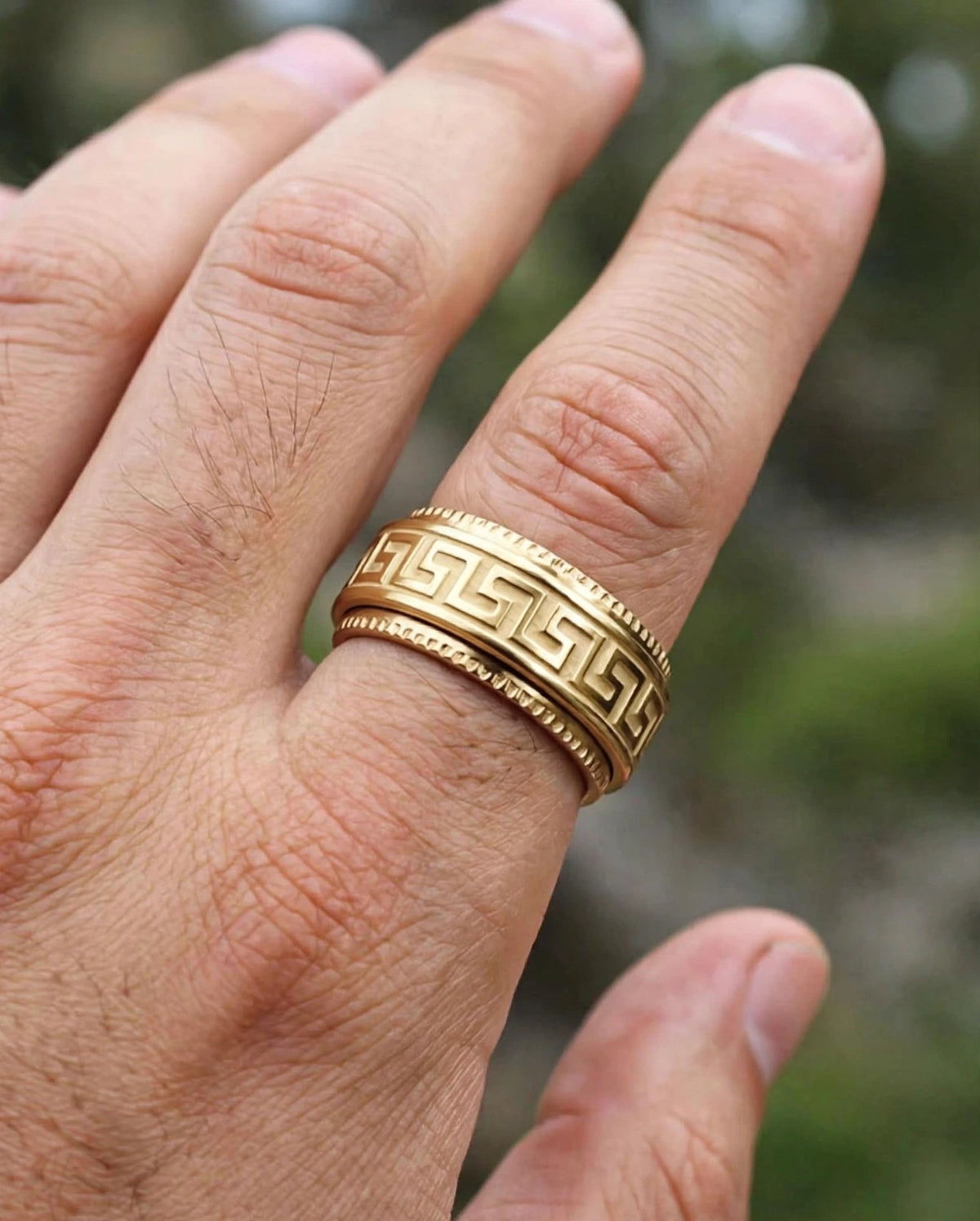 AURELIUS - der Meander-Ring im "Versace" Look aus Titan, Schwarz, Silber Gold, Herrenschmuck
