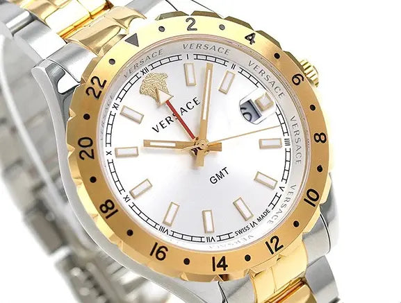 Versace Hellenyium GMT Silberfarbenes Zifferblatt-Zweifarbiges Armband, Uhr für Herren – V11030015