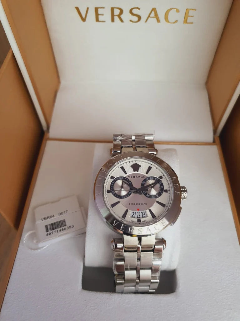 Versace Aion Chronograph Herrenuhr mit weißem Zifferblatt und silbernem Edelstahlarmband - VBR040017
