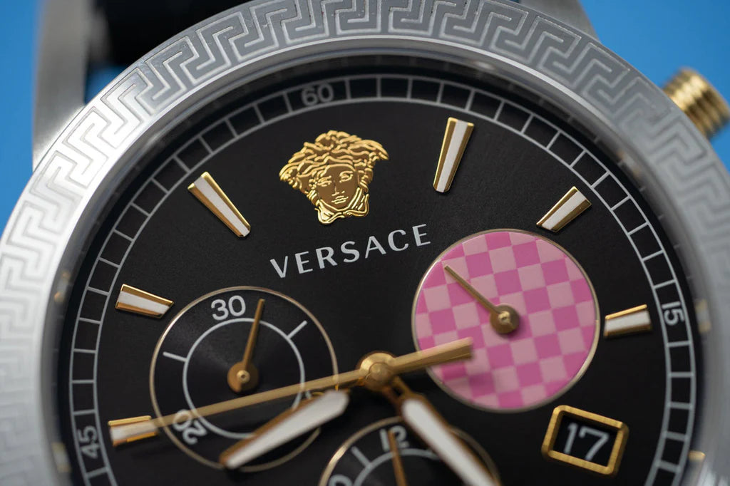 Versace Sport Tech Chronograph mit schwarzem Zifferblatt und schwarzem Kautschukarmband für Damen – VELT00619, Damenuhr