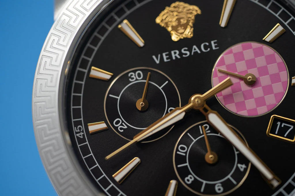 Versace Sport Tech Chronograph mit schwarzem Zifferblatt und schwarzem Kautschukarmband für Damen – VELT00619, Damenuhr