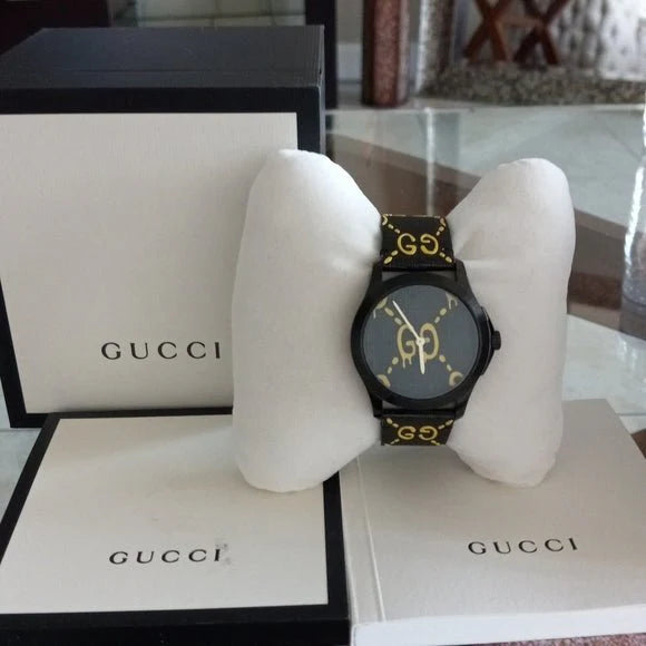 Gucci G Timeless Ghost Schwarzes Zifferblatt Schwarze Lederarmbanduhr, Herrenuhr – YA1264019