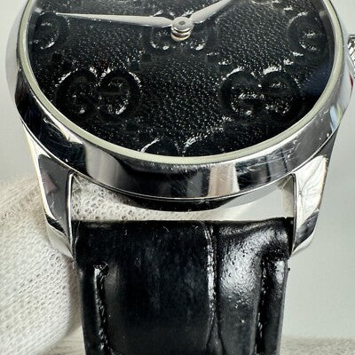 Gucci G Timeless Quartz – Schwarzes Zifferblatt – Schwarzes Lederarmband – Uhr für Damen – YA1264031A, Damenuhr