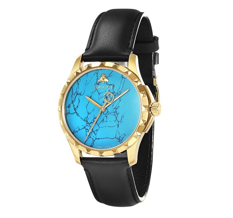 Gucci G Timeless Herrenuhr mit türkisblauem Zifferblatt und schwarzem Lederarmband - YA126462