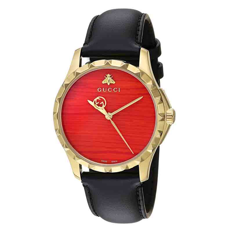 Gucci G Timeless Herrenuhr mit korallenrotem Zifferblatt und schwarzem Lederarmband - YA126464