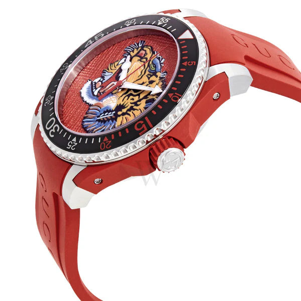 Gucci Dive Tiger – Rotes Zifferblatt – Rotes Kautschukarmband – Uhr für Herren – YA136315, Herrenuhr