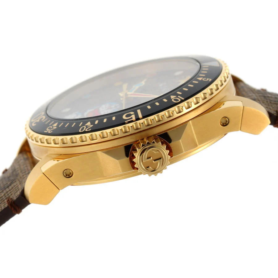 Gucci Dive Doraemon Quarzuhr mit braunem Zifferblatt und braunem Lederarmband für Herren – YA136335