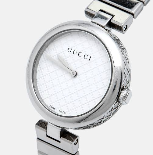 Gucci Damenuhr Diamantissima Medium - YA141402