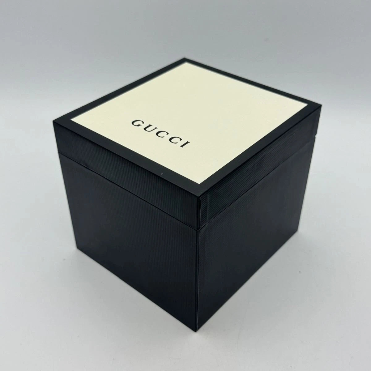 Gucci G Timeless Unisex-Uhr mit goldenem Zifferblatt und goldenem Stahlarmband – YA126461