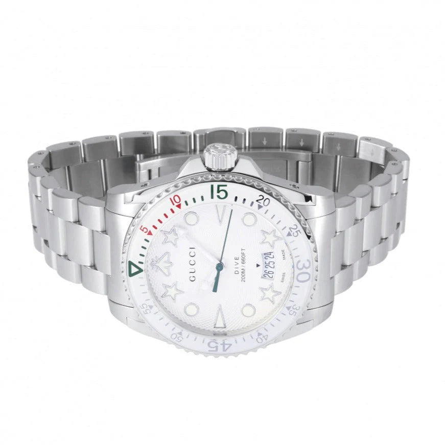Gucci Taucheruhr mit Quarzwerk, weißem Zifferblatt und silbernem Edelstahlarmband für Herren - YA136336